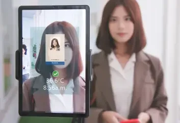 Real-Time Reporting and Alerts Real-Time Reporting and Alerts